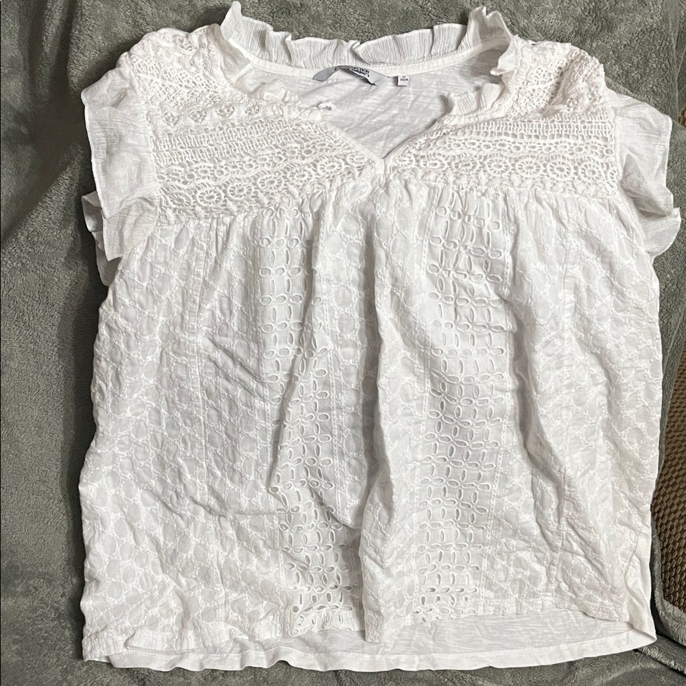 New Directions White Lace Blouse